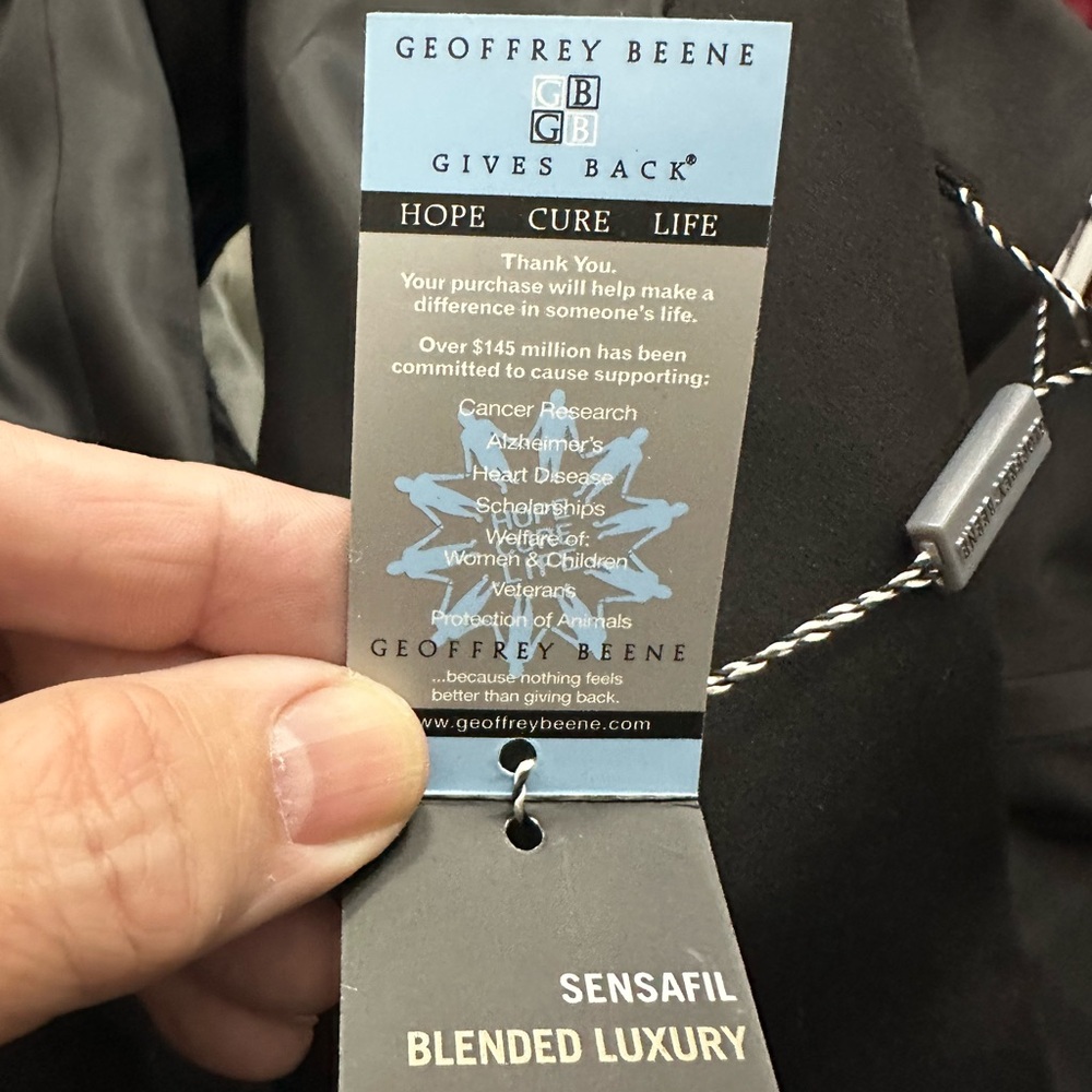 Geoffrey Beene Black Tuxedo - Picture 7 of 10